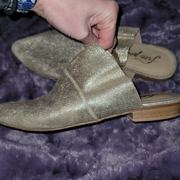 Free People Metallic Gold Leather Slip-ons - Picture 3 of 8
